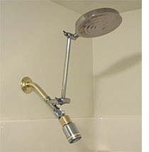 shower1.jpg (10481 bytes)